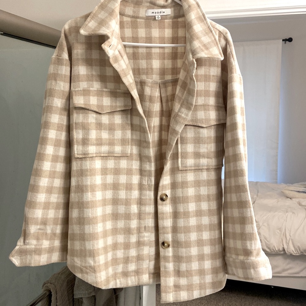 Moodie Cream and Tan Checkered Teddy Jacket